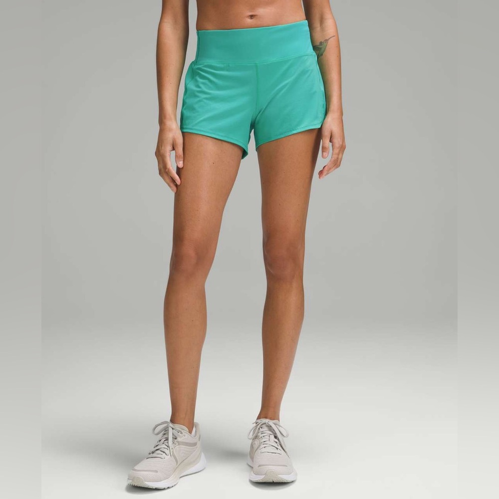lululemon athletica Green speed up Shorts - Size 6 Tall - 4 inches